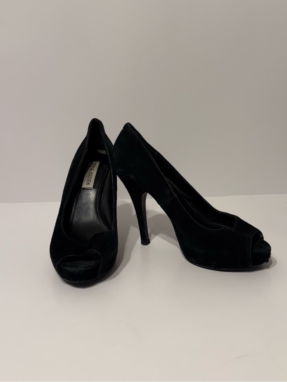 PreLoved Steve Madden Black Suede Y2K Peep Toe Platform Pumps 7.5 Fair Condition - Picture 11 of 17